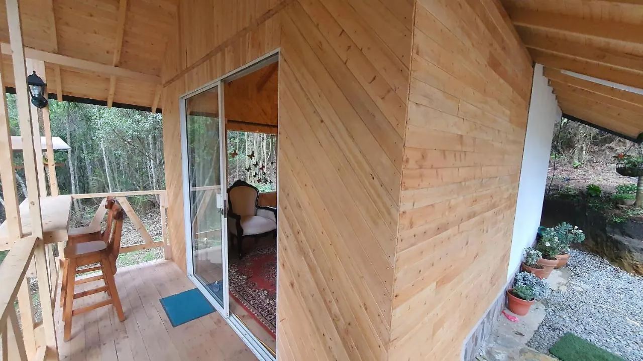 Cabanas Piedemonte Santa Elena